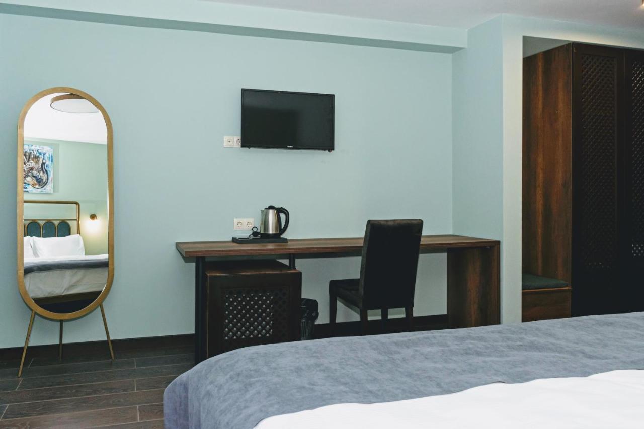 מסטיה Paliani Hotel מראה חיצוני תמונה